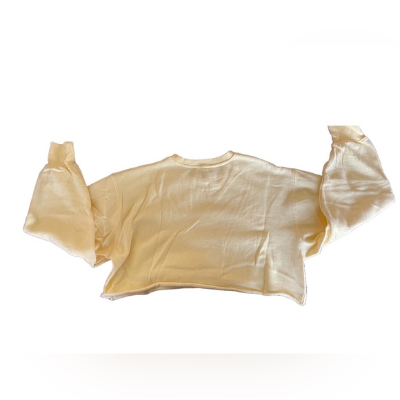 Aeropostale Long Sleeve Cropped Crewneck - Yellow, Size Medium - Picture 2 of 2